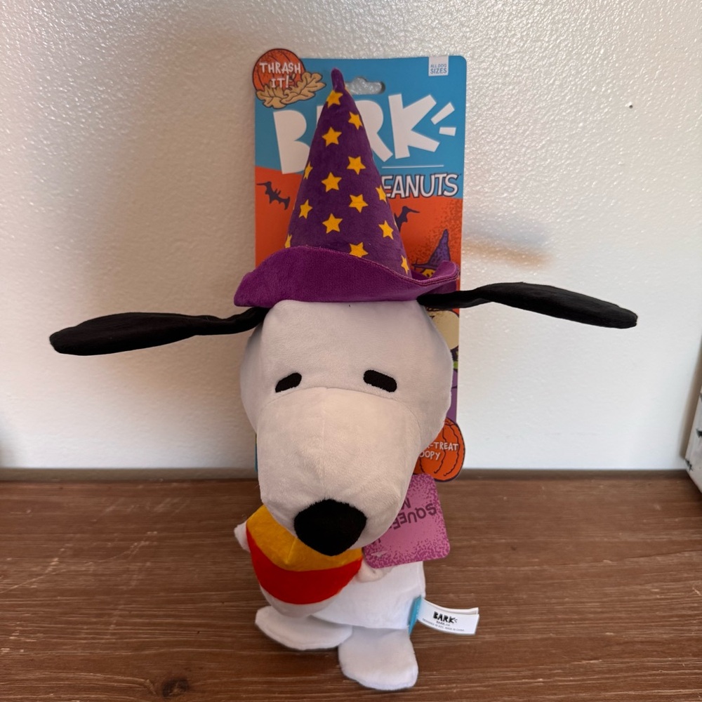 Bark Box Peanuts Snoopy Halloween Plush Dog Toy Size Medium Large XL 15”
